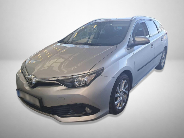 Toyota Auris 2016
