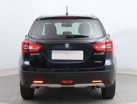 Suzuki SX4 S-Cross - 2020