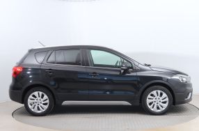 Suzuki SX4 S-Cross - 2020