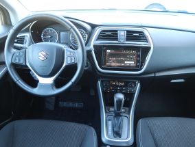Suzuki SX4 S-Cross - 2020