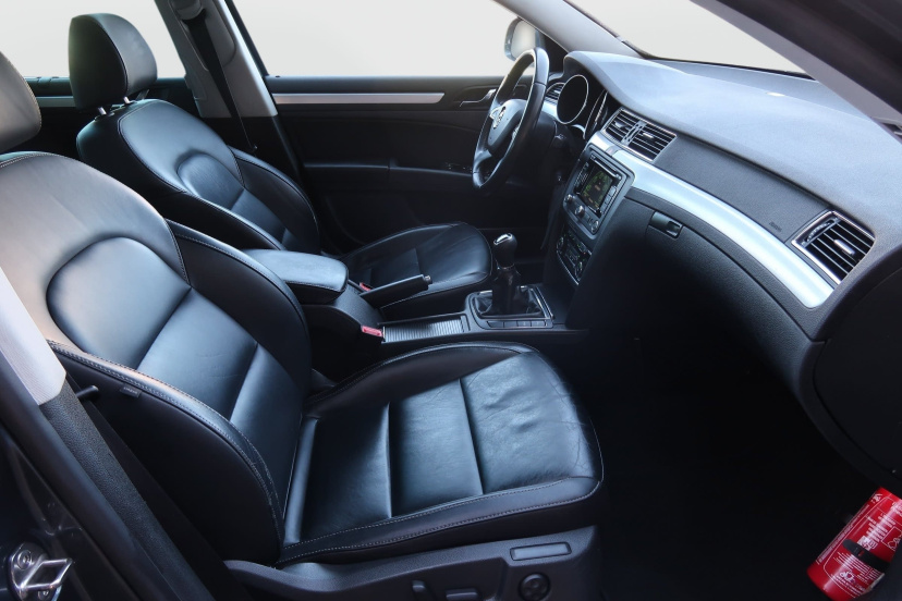 Škoda Superb, 2014
