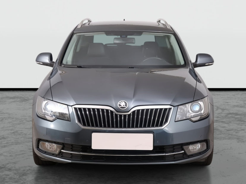 Škoda Superb, 2014
