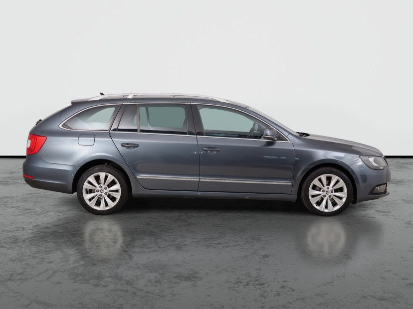 Škoda Superb, 2014