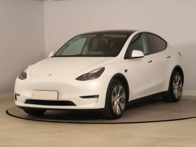 Tesla Model Y - 2022
