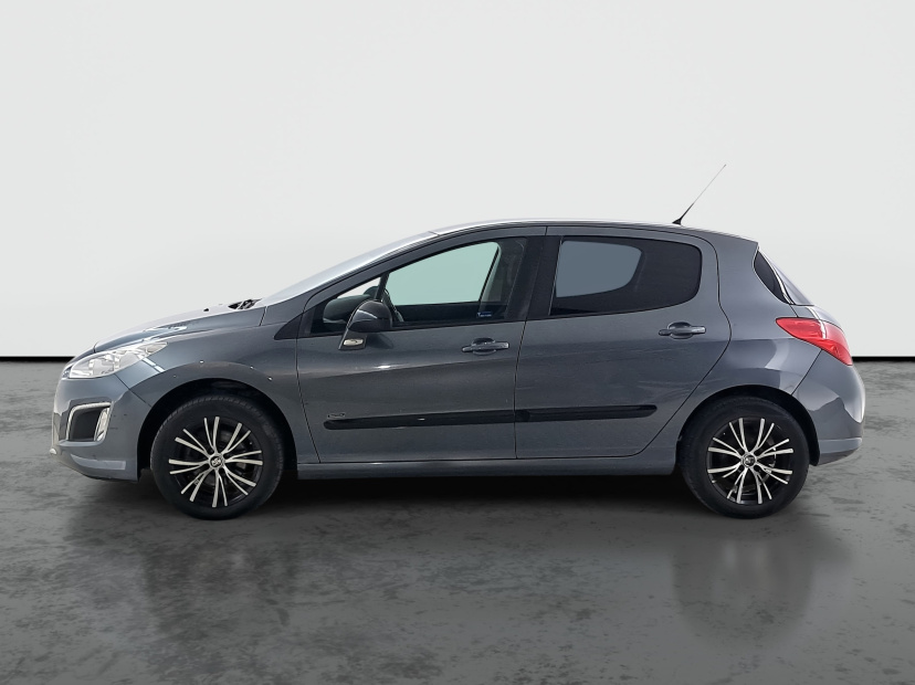 Peugeot 308, 2011
