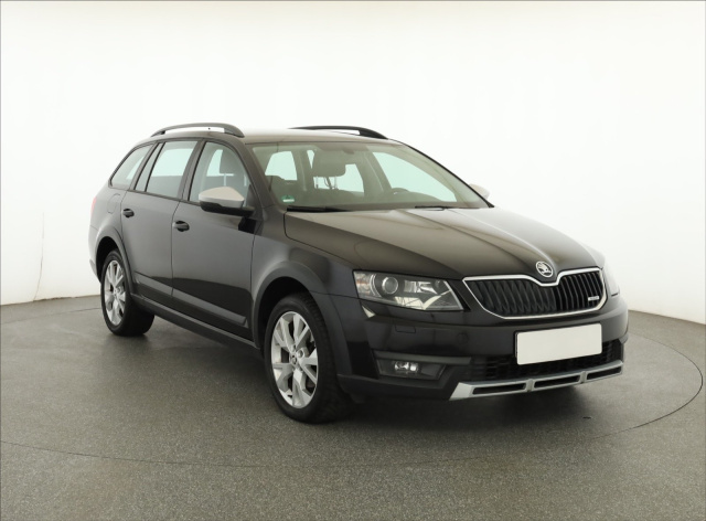Škoda Octavia Scout 2015