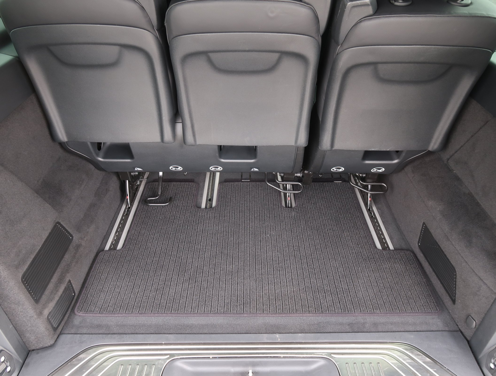 Mercedes-Benz EQV - 2023