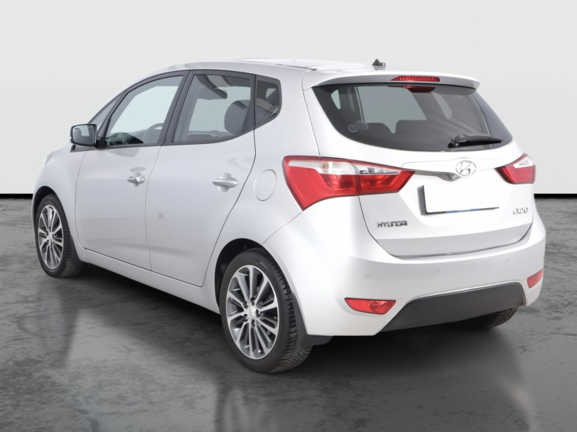 Hyundai ix20, 2015