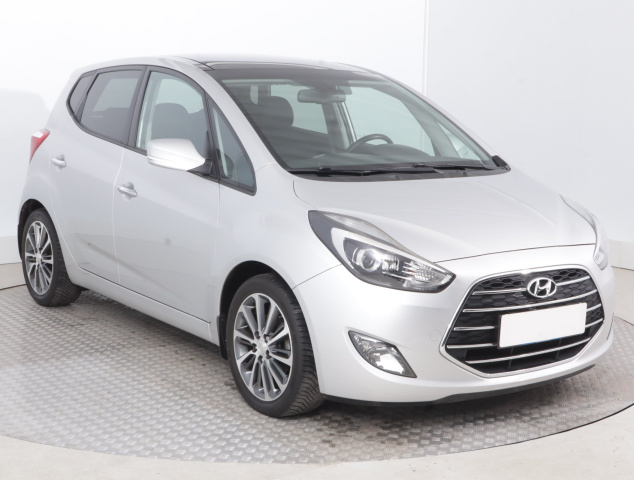 Hyundai ix20 2015