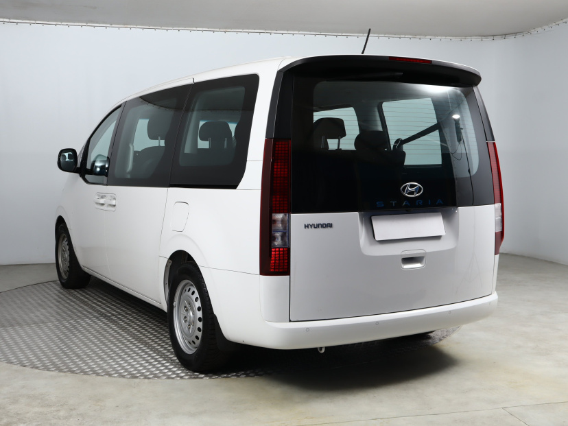 Hyundai Staria, 2024