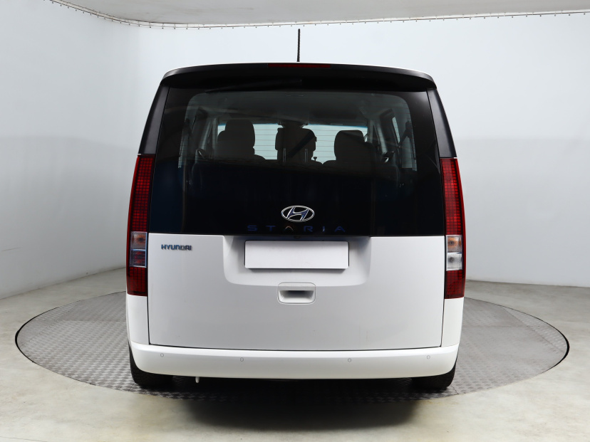 Hyundai Staria, 2024