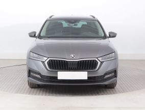 Škoda Octavia - 2023