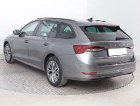 Škoda Octavia - 2023
