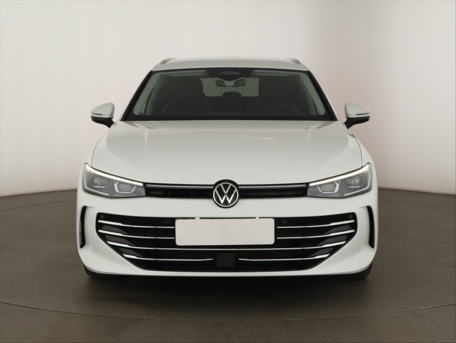 Volkswagen Passat - 2025