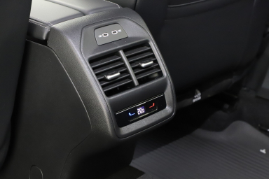 Volkswagen Passat - 2025