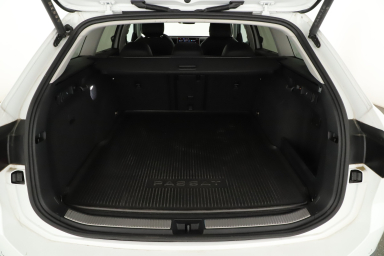 Volkswagen Passat - 2025