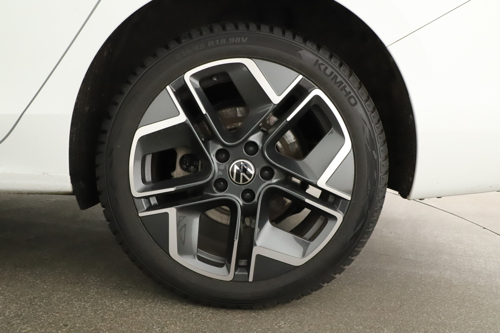 Volkswagen Passat - 2025