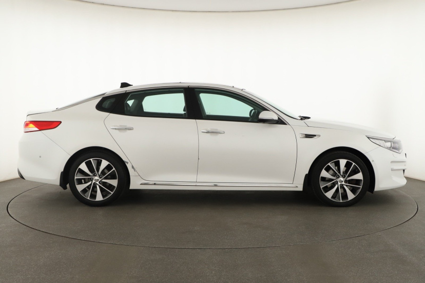 Kia Optima, 2016