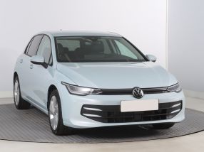 Volkswagen Golf - 2025