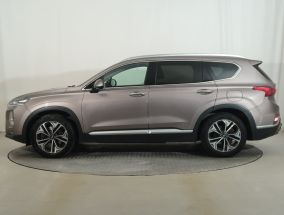 Hyundai Santa Fe - 2020