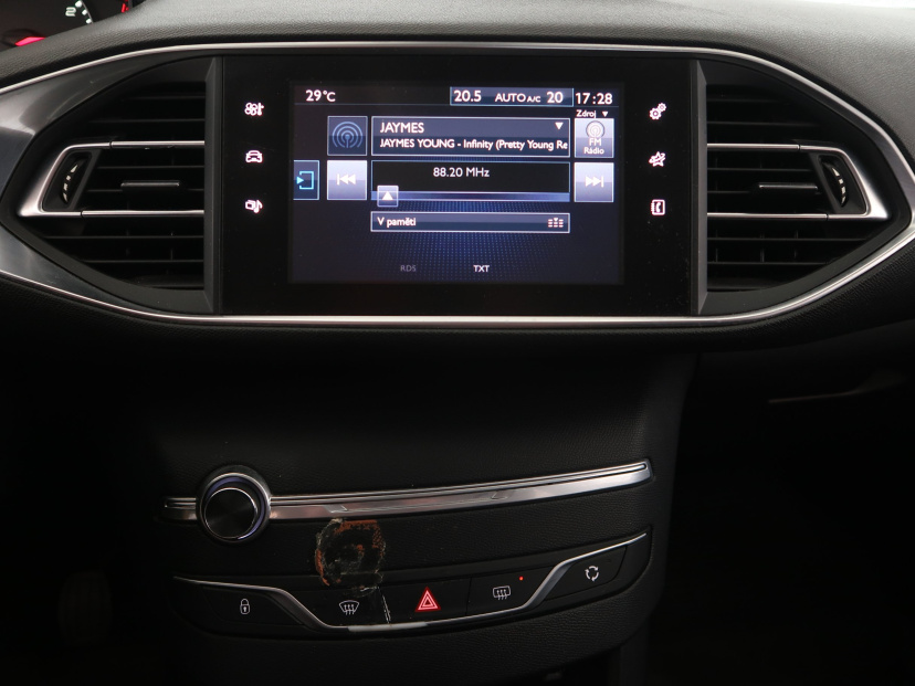 Peugeot 308, 2017