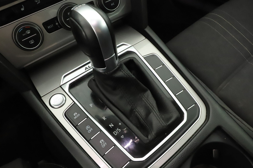 Volkswagen Passat, 2017