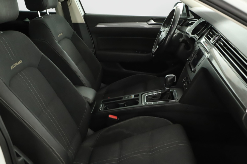 Volkswagen Passat, 2017