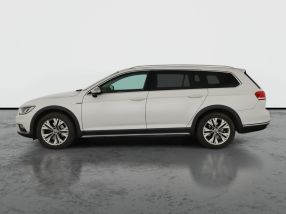 Volkswagen Passat - 2017