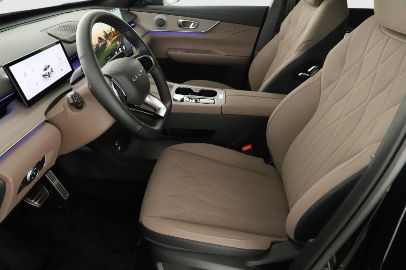 Chery Tiggo 8, 2026