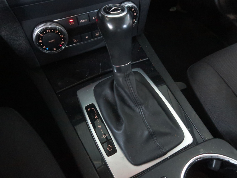 Mercedes-Benz GLK, 2011