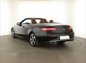 Mercedes-Benz E - 2017