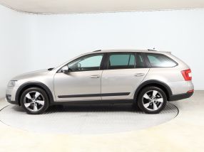 Skoda Octavia Scout - 2015