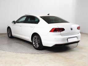 Volkswagen Passat - 2020