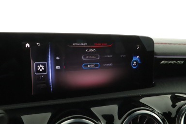 Mercedes-Benz CLA - 2024