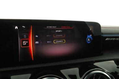 Mercedes-Benz CLA - 2024