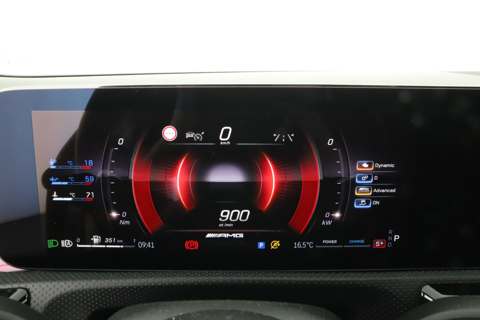 Mercedes-Benz CLA - 2024