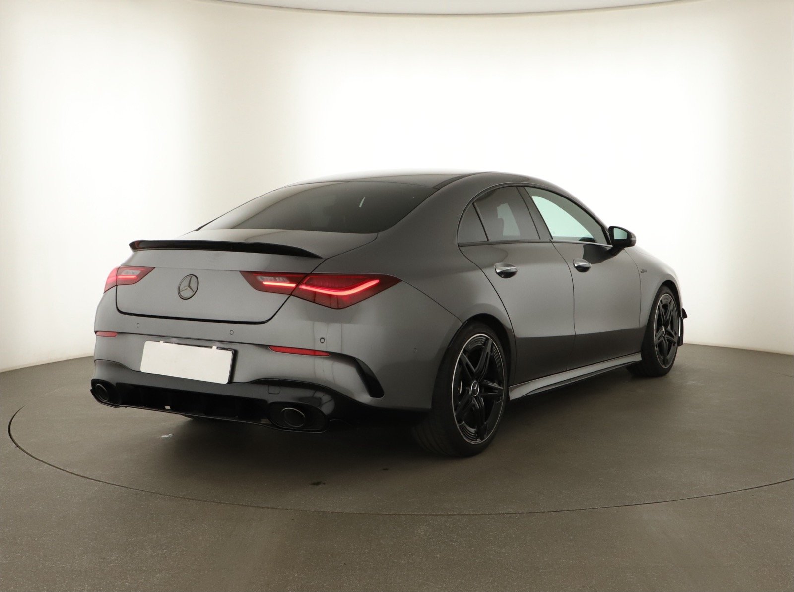 Mercedes-Benz CLA - 2024