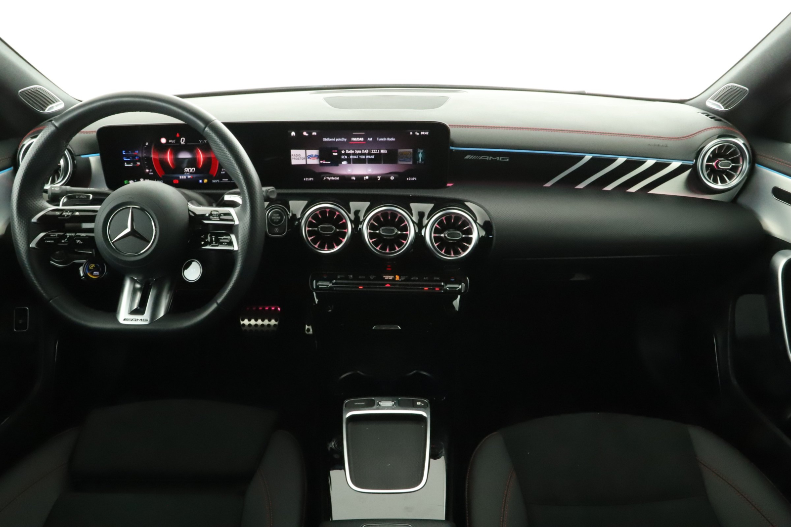 Mercedes-Benz CLA - 2024