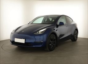 Tesla Model Y - 2025