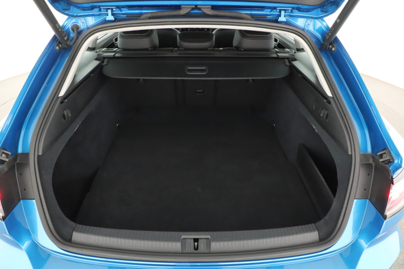 Volkswagen Arteon, 2022