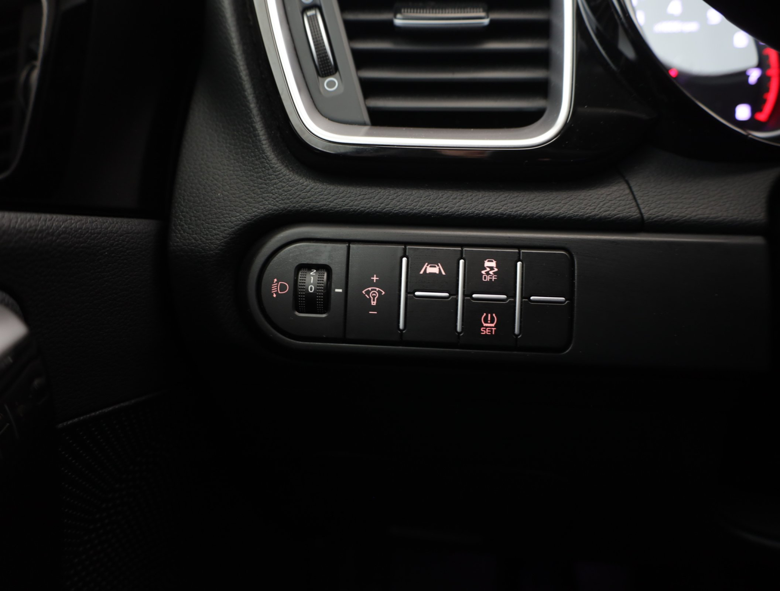 Kia XCeed - 2024