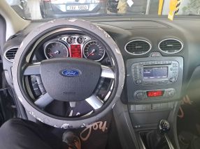 Ford Focus - 2009