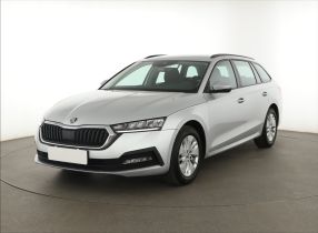 Škoda Octavia - 2022