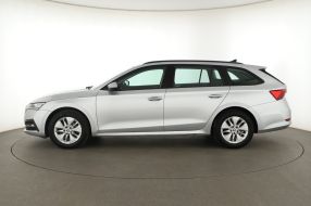 Škoda Octavia - 2022