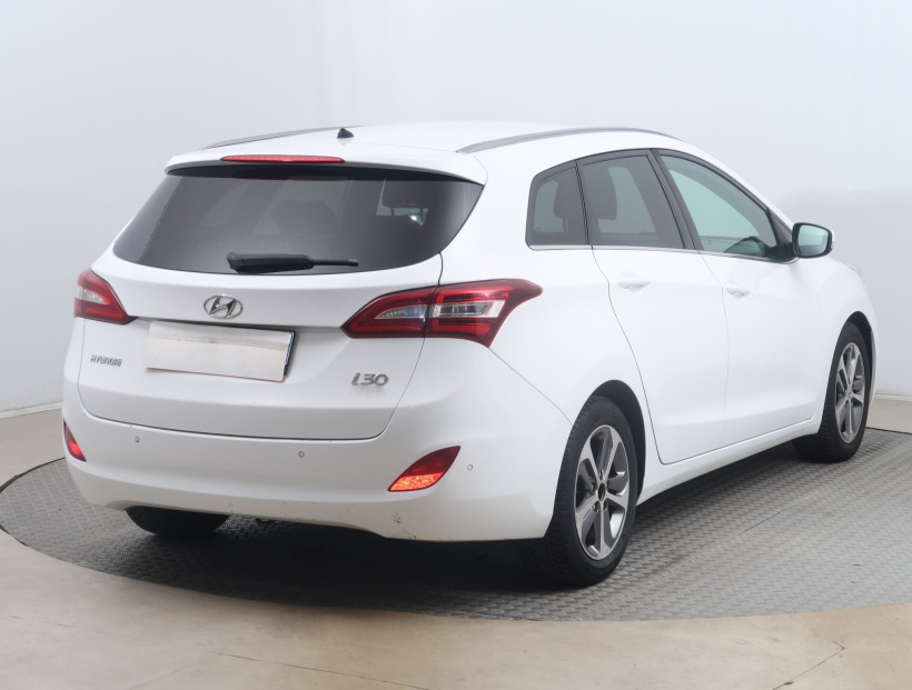 Hyundai i30, 2016