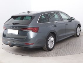 Škoda Octavia - 2022