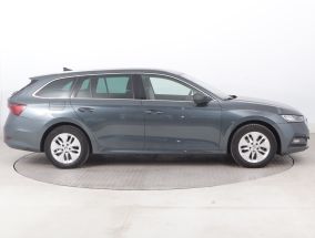 Škoda Octavia - 2022