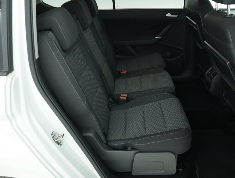 Volkswagen Touran, 2021