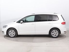 Volkswagen Touran - 2021