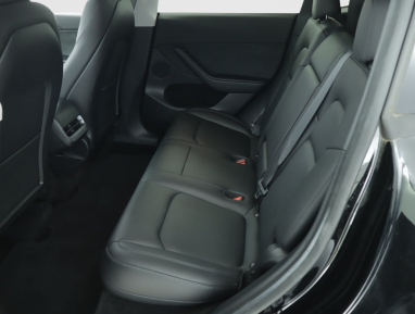 Tesla Model Y - 2023